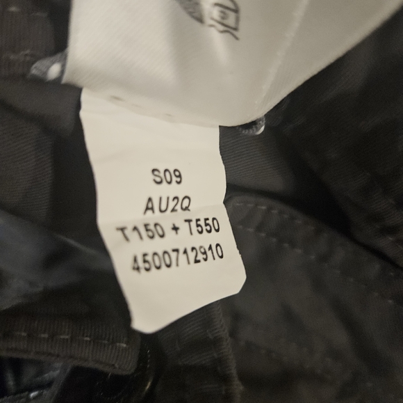 The North Face Grey Horizon Tempest Cargo Hiking Capri Pants - Size 6 - Picture 7 of 8